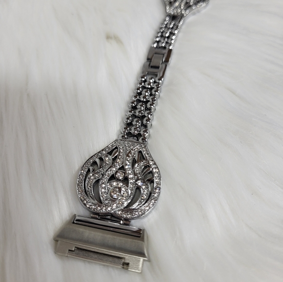 Fitbit Ionic Band Silver - Picture 3 of 9